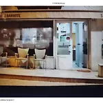 E Confortável Junto Ao Bairro Da Graça *