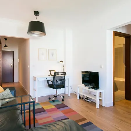 E Confortável Junto Ao Bairro Da Graça * Lisboa